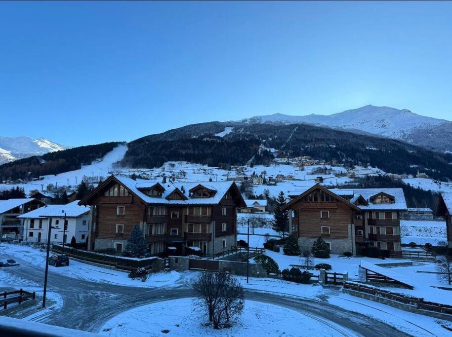 Appartamento Incantevole Con Box E Ski Room, Wi-Fi, Bormio Bagian luar foto