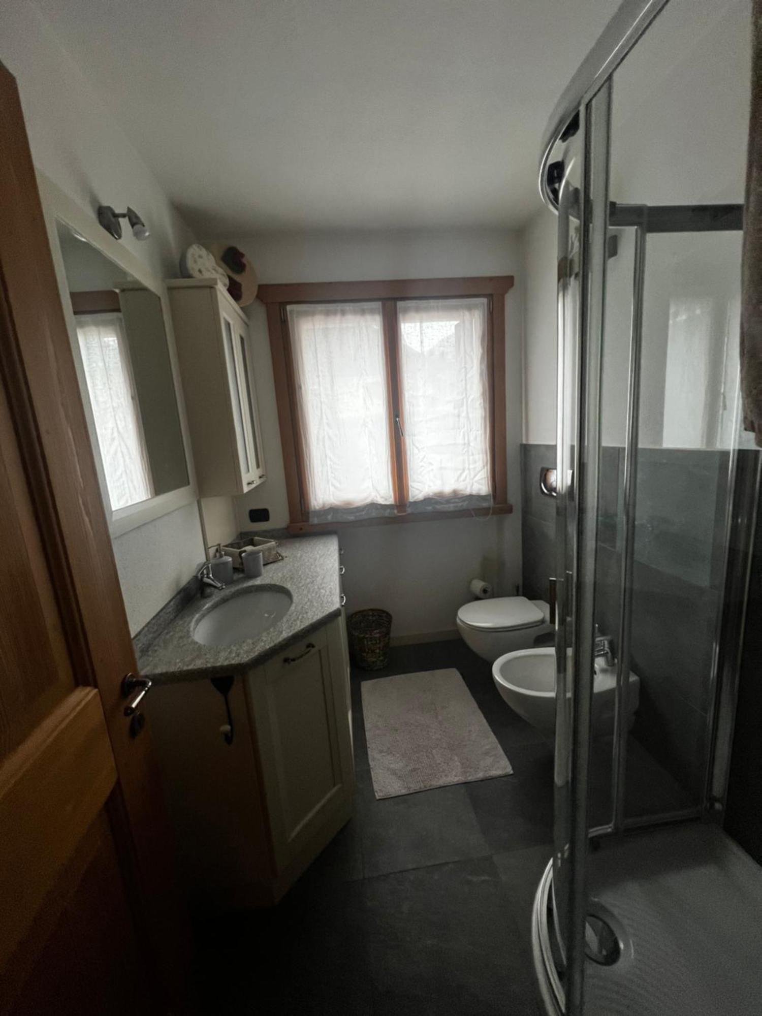 Appartamento Incantevole Con Box E Ski Room, Wi-Fi, Bormio Bagian luar foto